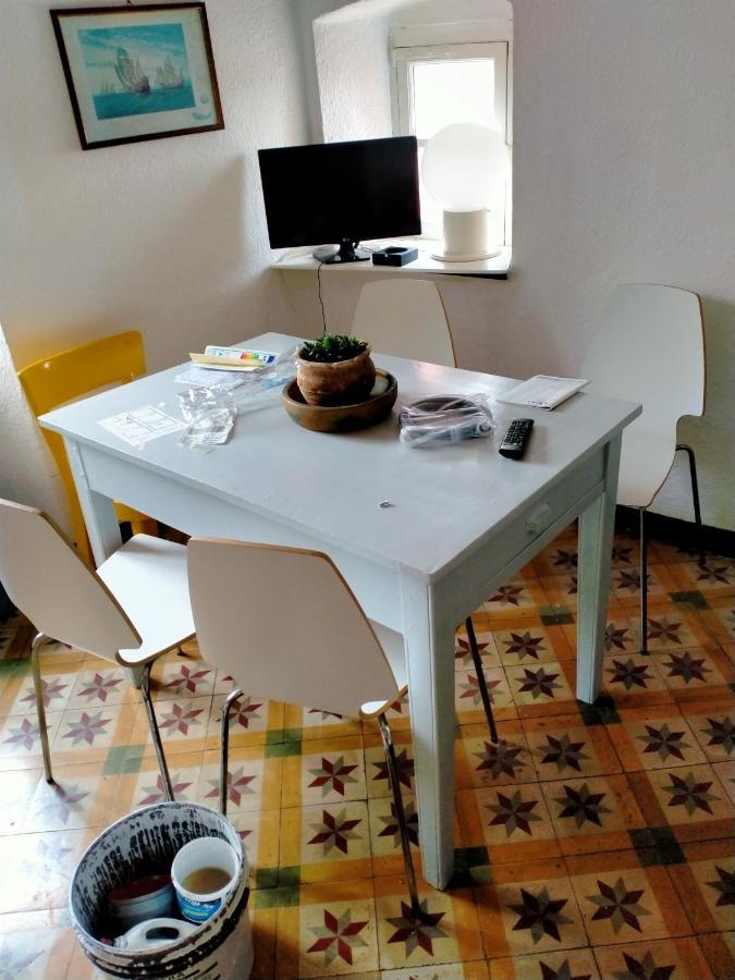 Trilocale In Dimora Tipica Apartman Montale  Kültér fotó