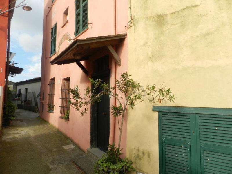 Trilocale In Dimora Tipica Apartman Montale  Kültér fotó
